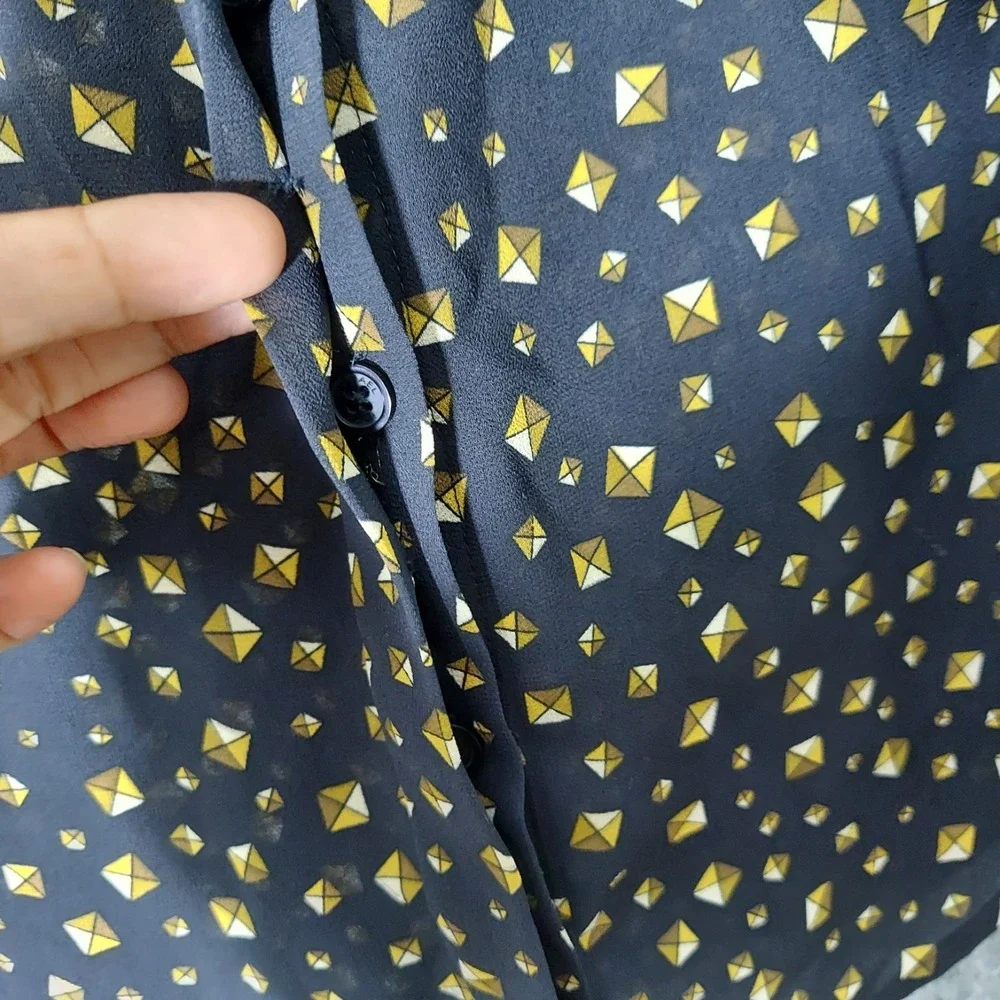 Michael‎ Kors Blouse Women M Black Gold Stud Print Grommet Neck Button Front Top